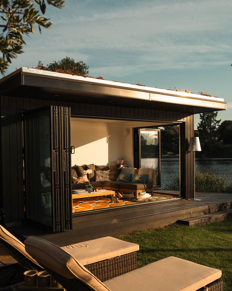 A UK Garden Buildings garden room