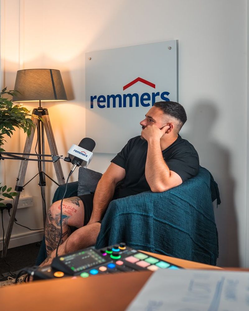 A guest recording The Healthy House Podcast